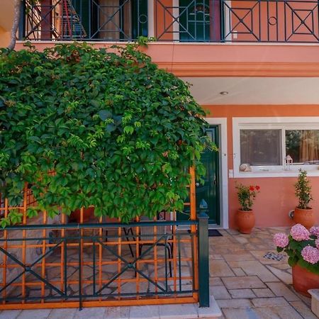 Cleopatra Rooms Никиана Екстериор снимка